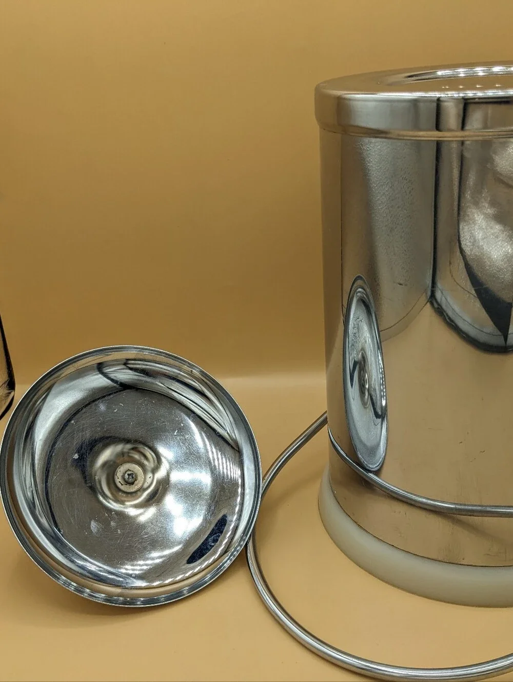 Vintage Chrome Ice Bucket Lid Handle White Plastic Inner Sleeve Pre-owned